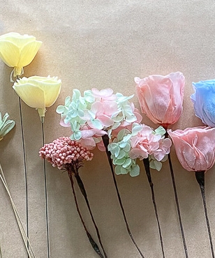 Preparation of Preserved Flowers>